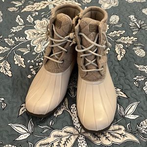 Sperry boots - size 10- tan